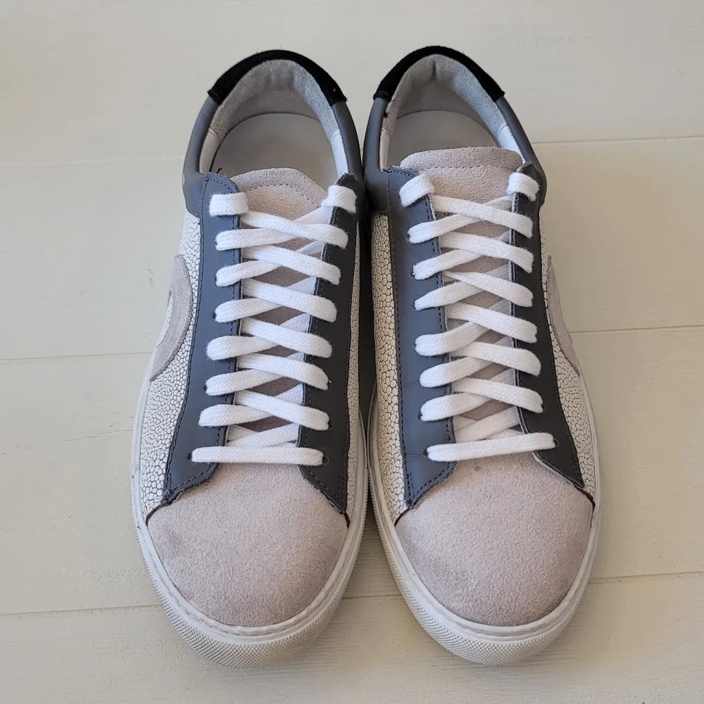 Oliver Cabell Gray and White Sneakers - Picture 4 of 12